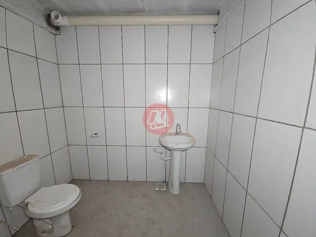 Loja com 150m², para alugar, no bairro Cidade Baixa em Porto Alegre
