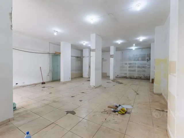 Loja para alugar, no bairro Centro em Curitiba