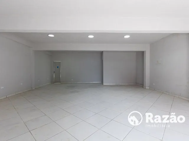 Loja para alugar, no bairro Hauer em Curitiba