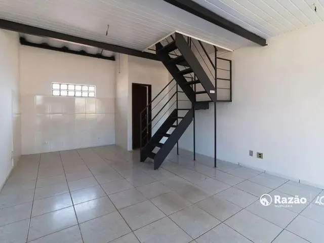 Loja para alugar, no bairro Portão em Curitiba