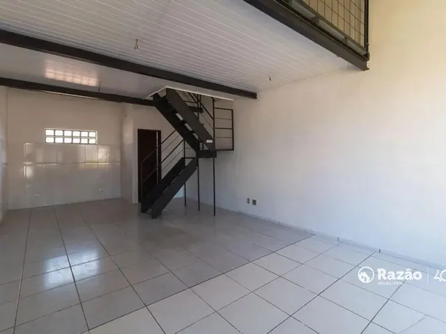Loja para alugar, no bairro Portão em Curitiba