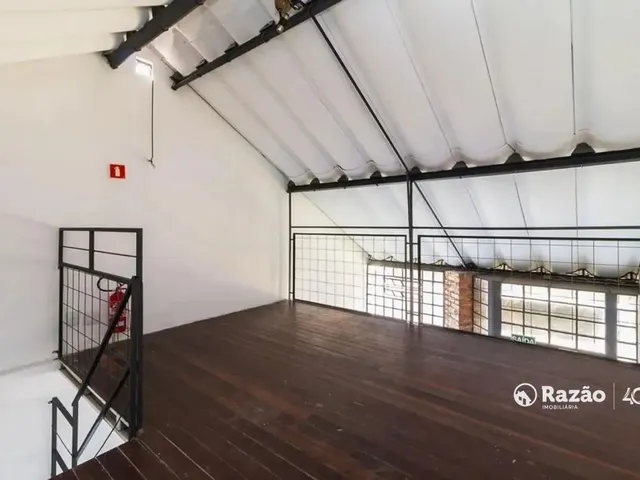 Loja para alugar, no bairro Portão em Curitiba