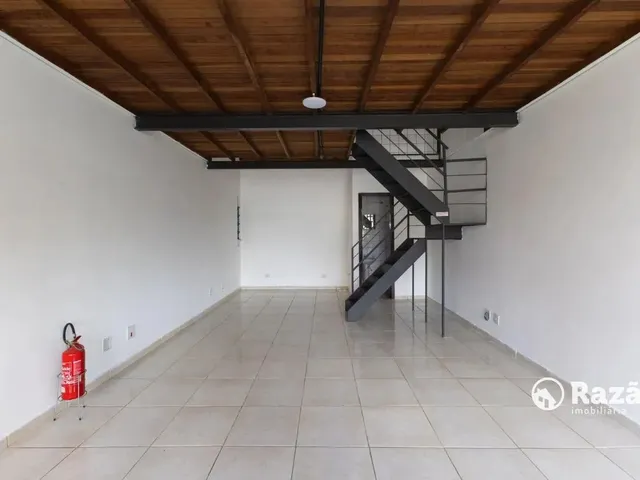 Loja para alugar, no bairro Portão em Curitiba