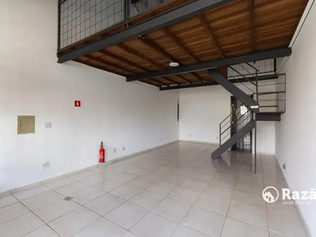 Loja para alugar, no bairro Portão em Curitiba