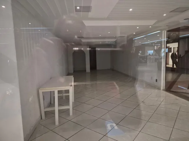 Loja para alugar, no bairro Alto da Serra em Petrópolis