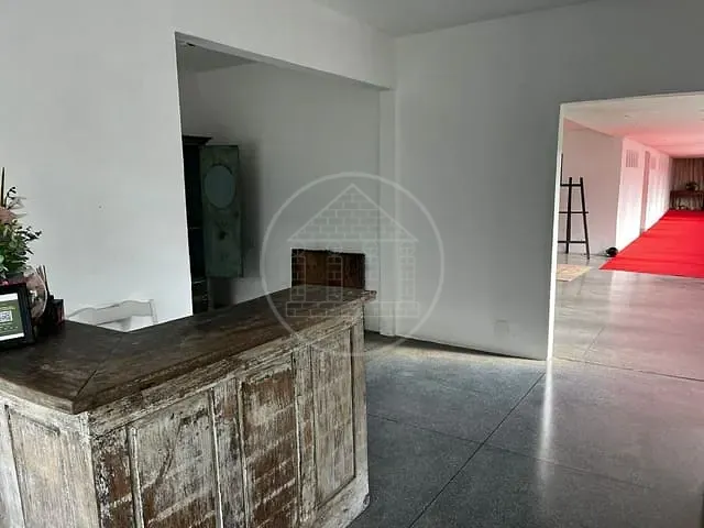 Loja com 2000m², à venda ou para alugar, no bairro Interlagos em São Paulo