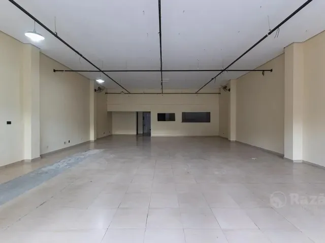 Loja para alugar, no bairro Rebouças em Curitiba