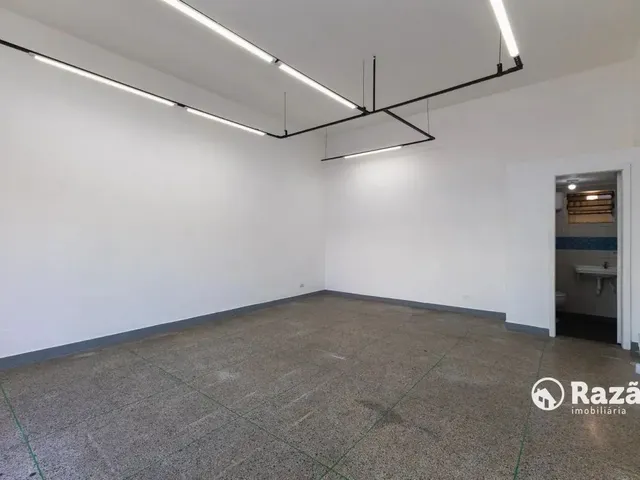 Loja para alugar, no bairro Boqueirão em Curitiba