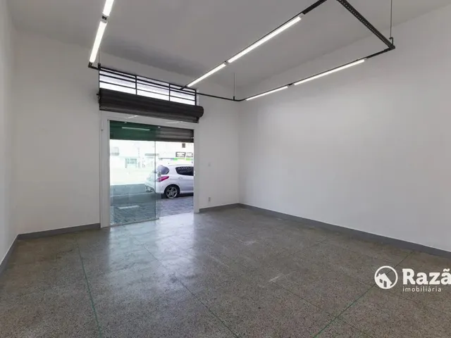 Loja para alugar, no bairro Boqueirão em Curitiba