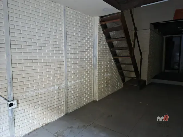 Loja à venda, no bairro Alto da Serra em Petrópolis