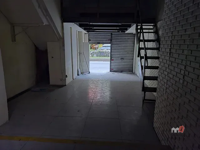 Loja à venda, no bairro Alto da Serra em Petrópolis