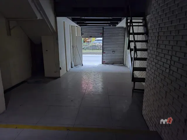 Loja à venda, no bairro Alto da Serra em Petrópolis