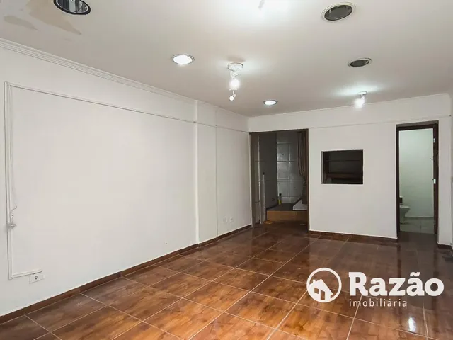 Loja para alugar, no bairro Centro em Curitiba