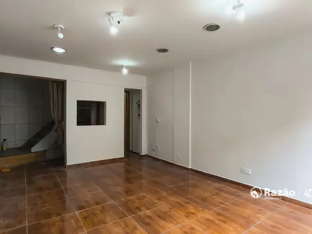 Loja para alugar, no bairro Centro em Curitiba