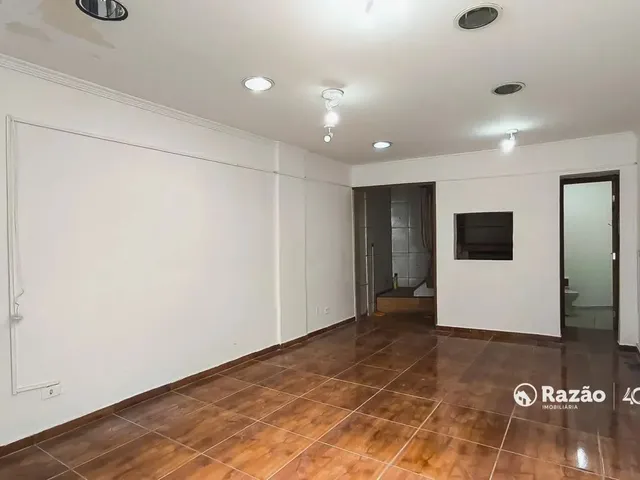 Loja para alugar, no bairro Centro em Curitiba
