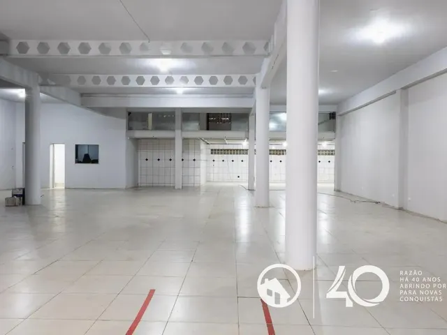 Loja para alugar, no bairro Centro em Curitiba