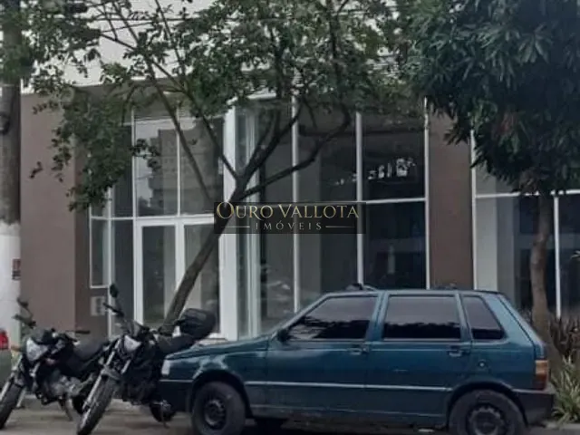 Loja com 900m², para alugar, no bairro Mooca em São Paulo