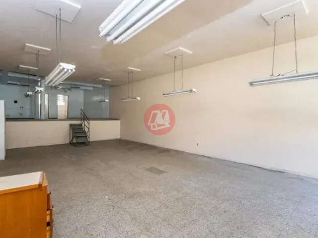 Loja com 110m², à venda, no bairro Petrópolis em Porto Alegre