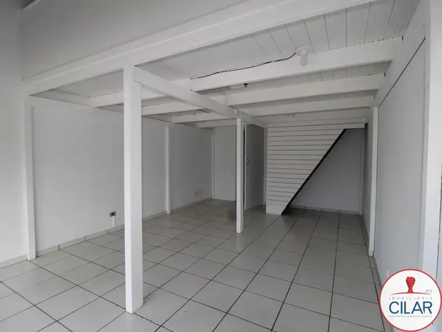 Loja para alugar, no bairro Boa Vista em Curitiba