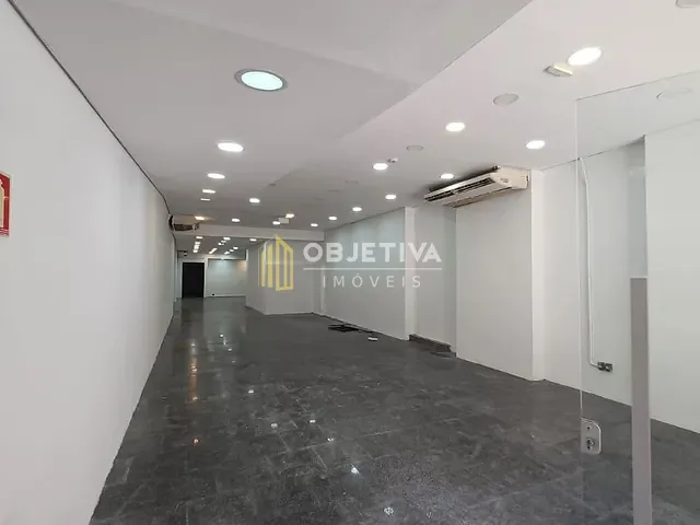 Loja com 300m², para alugar, no bairro Centro Histórico em Porto Alegre