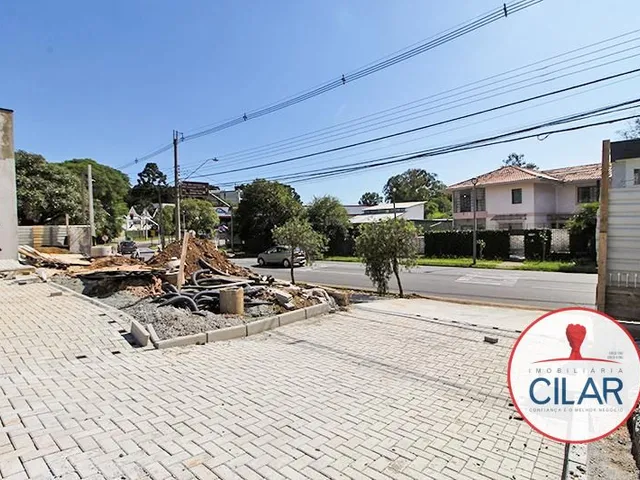 Loja para alugar, no bairro São Lourenço em Curitiba