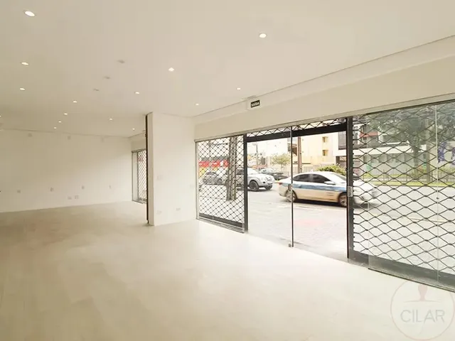 Loja para alugar, no bairro Centro em Curitiba