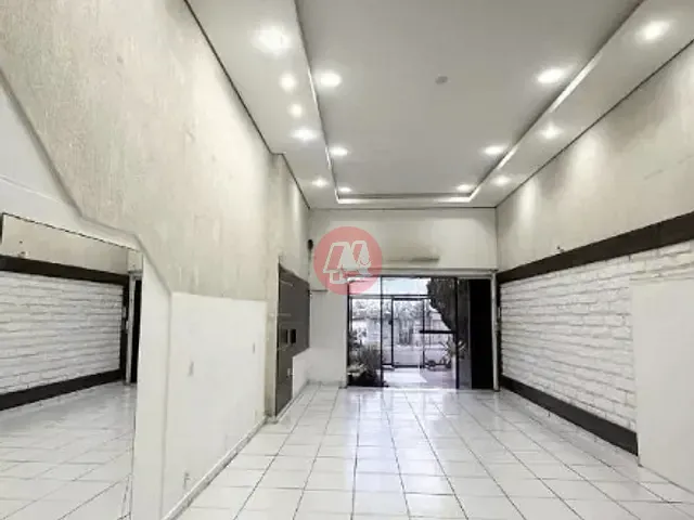 Loja com 150m², para alugar, no bairro Vila Jardim em Porto Alegre