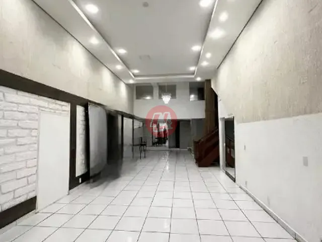 Loja com 150m², para alugar, no bairro Vila Jardim em Porto Alegre