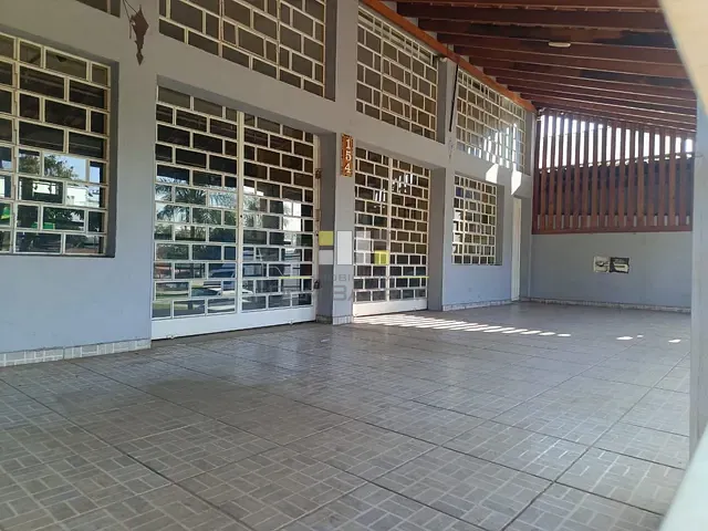 Loja com 350m², para alugar, no bairro Jardim das Palmeiras em Sumaré