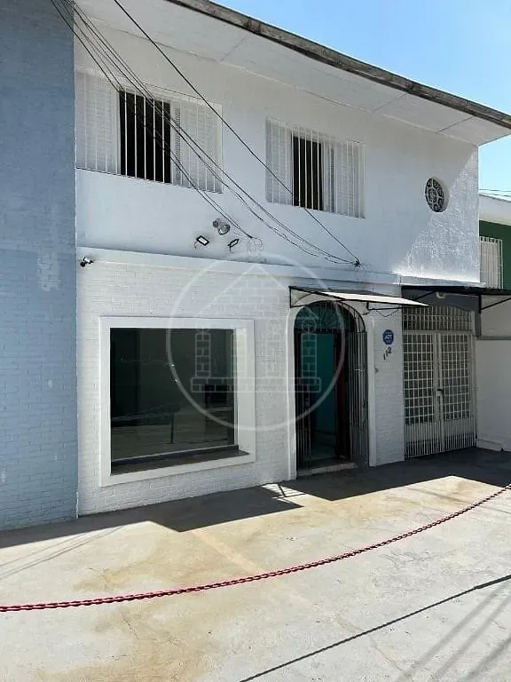 Loja-Salão, 300 m² - Foto 1