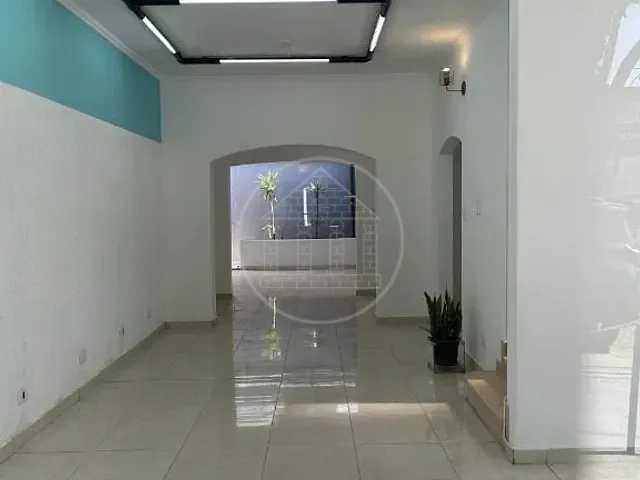 Loja com 350m², para alugar, no bairro Vila Alexandria em São Paulo