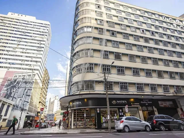 Loja para alugar, no bairro Centro em Curitiba