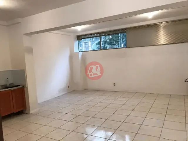 Loja com 60m², para alugar, no bairro Centro Histórico em Porto Alegre