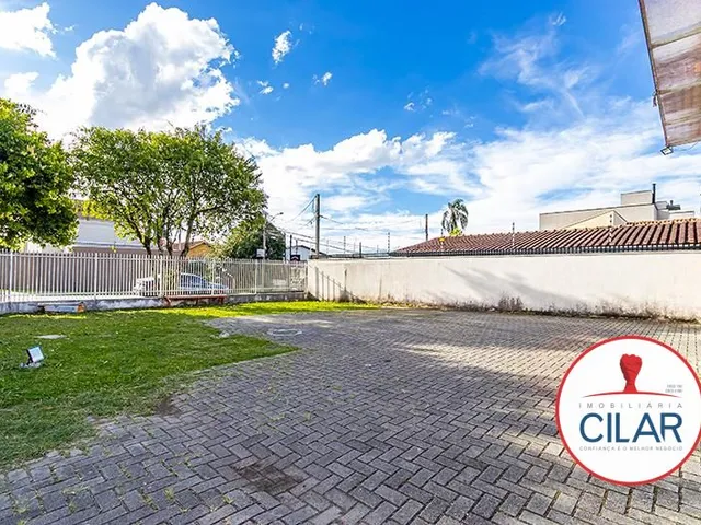 Loja para alugar, no bairro Novo Mundo em Curitiba