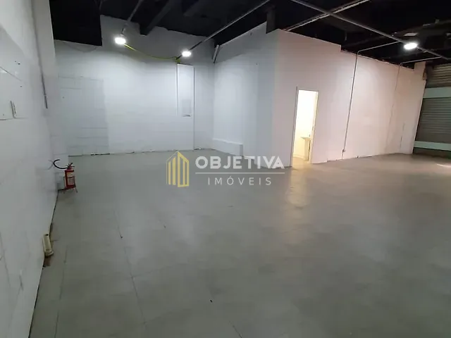 Loja para alugar, no bairro Centro Histórico em Porto Alegre