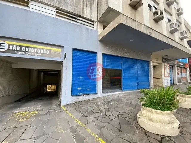 Loja com 510m², para alugar, no bairro Floresta em Porto Alegre
