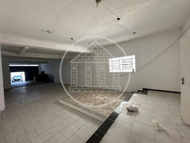 Loja com 180m², para alugar, no bairro Jardim Sabará em São Paulo