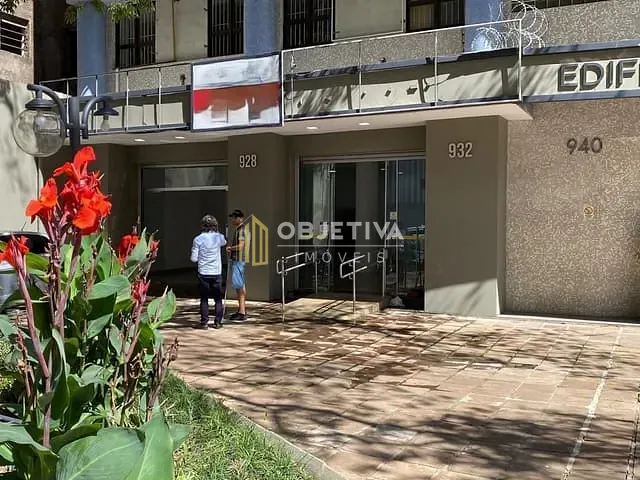 Loja 1 quarto e 2 banheiros, para alugar, no bairro Centro Histórico em Porto Alegre