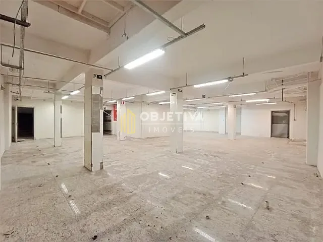 Loja para alugar, no bairro Centro Histórico em Porto Alegre
