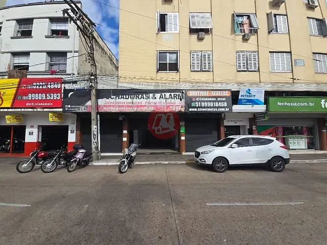 Loja à venda ou para alugar, no bairro Floresta em Porto Alegre