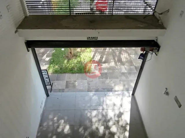 Loja com 75m², para alugar, no bairro Rio Branco em Porto Alegre
