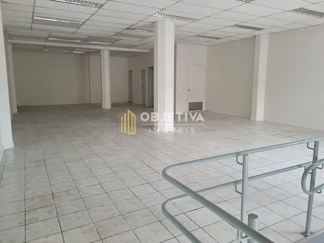 Loja para alugar, no bairro Centro Histórico em Porto Alegre