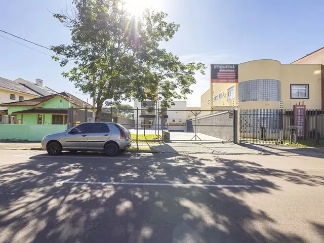 Loja para alugar, no bairro Tingui em Curitiba
