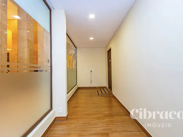 Loja para alugar, no bairro Centro em Curitiba