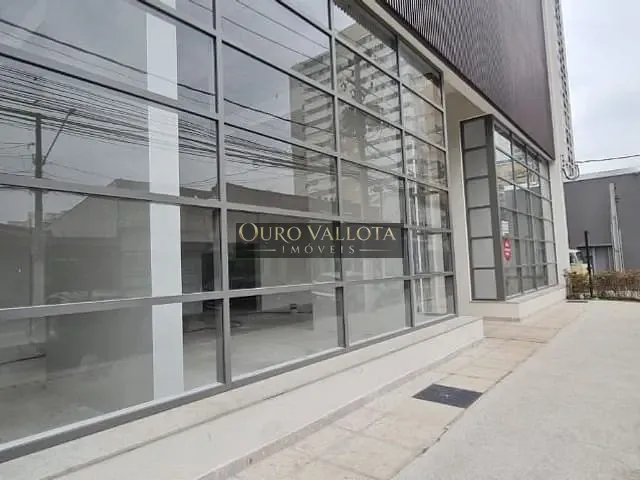 Loja com 340m², para alugar, no bairro Belém em São Paulo