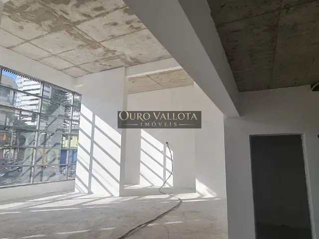 Loja com 340m², para alugar, no bairro Belém em São Paulo