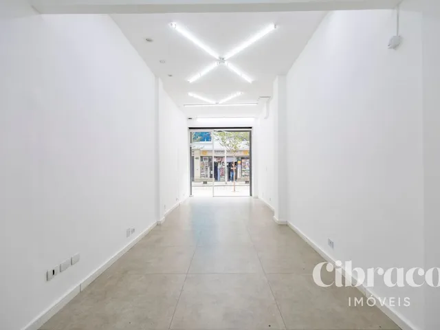 Loja para alugar, no bairro Centro em Curitiba