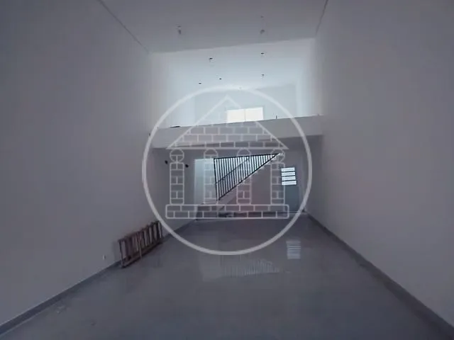 Loja com 110m², para alugar, no bairro Vila São José (Cidade Dutra) em São Paulo