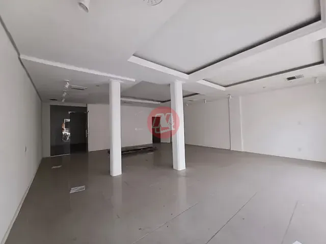 Loja com 98m², para alugar, no bairro São Geraldo em Porto Alegre