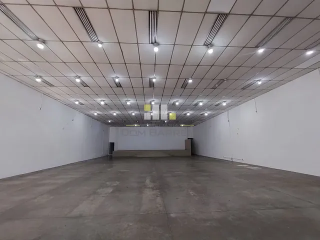 Loja com 546m², para alugar, no bairro Centro em Sumaré